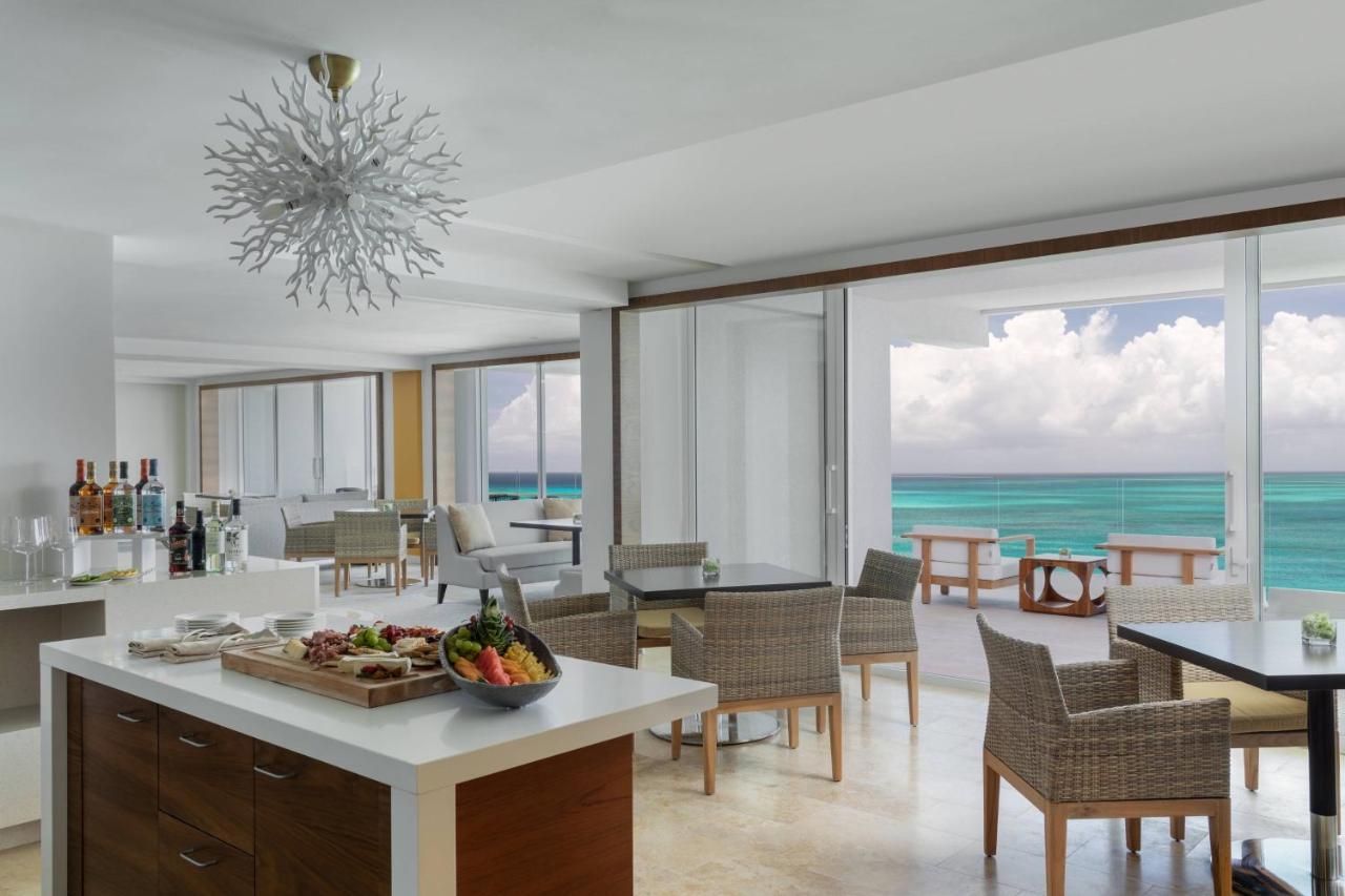 The Ritz-Carlton, Turks & Caicos Ξενοδοχείο Grace Bay Εξωτερικό φωτογραφία