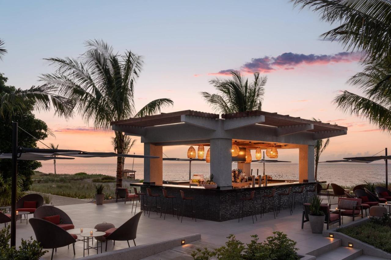 The Ritz-Carlton, Turks & Caicos Ξενοδοχείο Grace Bay Εξωτερικό φωτογραφία