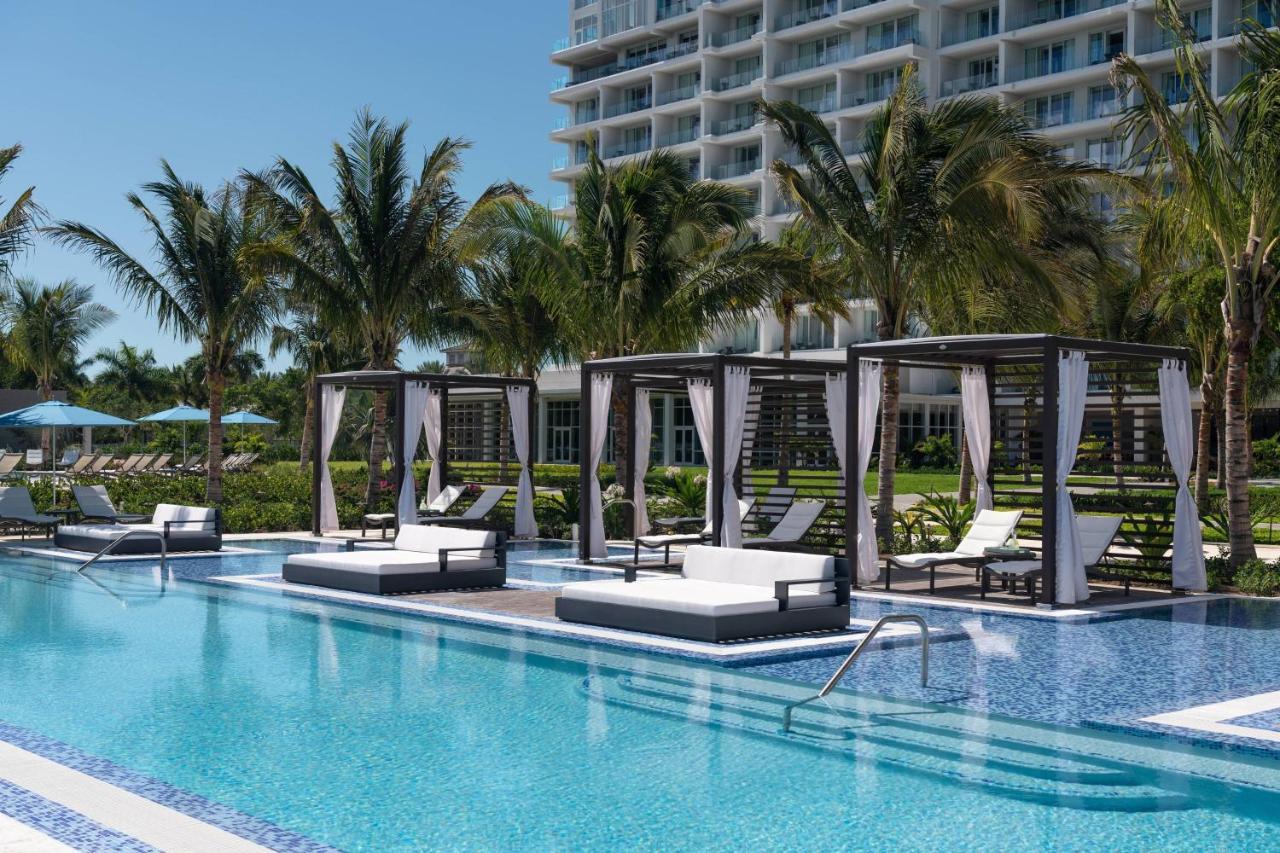 The Ritz-Carlton, Turks & Caicos Ξενοδοχείο Grace Bay Εξωτερικό φωτογραφία