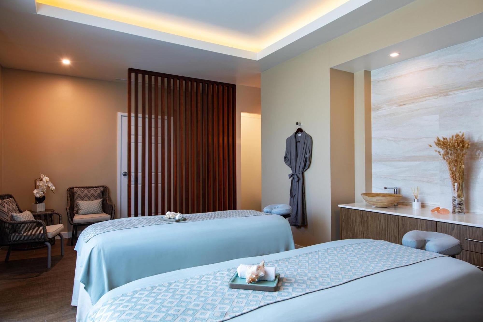 The Ritz-Carlton, Turks & Caicos Ξενοδοχείο Grace Bay Εξωτερικό φωτογραφία