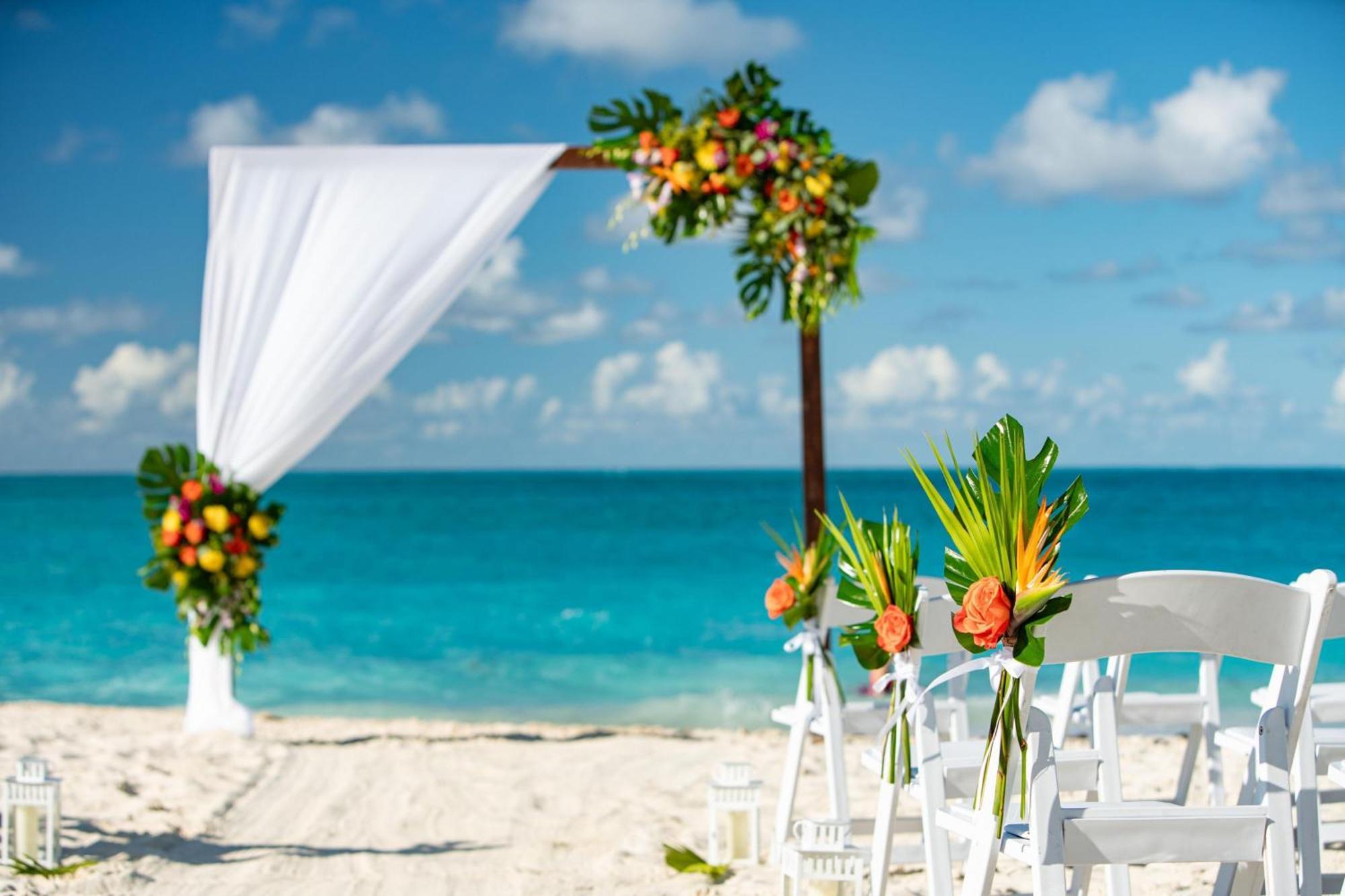 The Ritz-Carlton, Turks & Caicos Ξενοδοχείο Grace Bay Εξωτερικό φωτογραφία