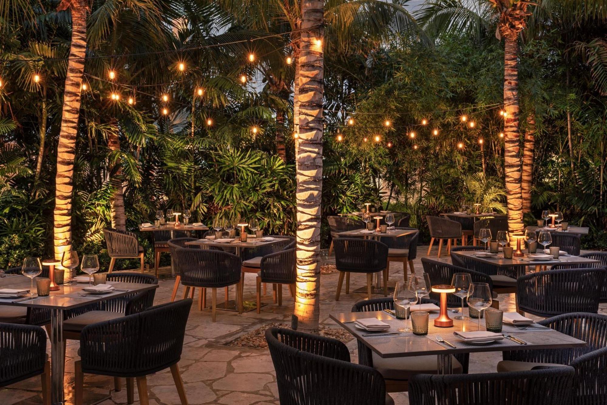 The Ritz-Carlton, Turks & Caicos Ξενοδοχείο Grace Bay Εξωτερικό φωτογραφία